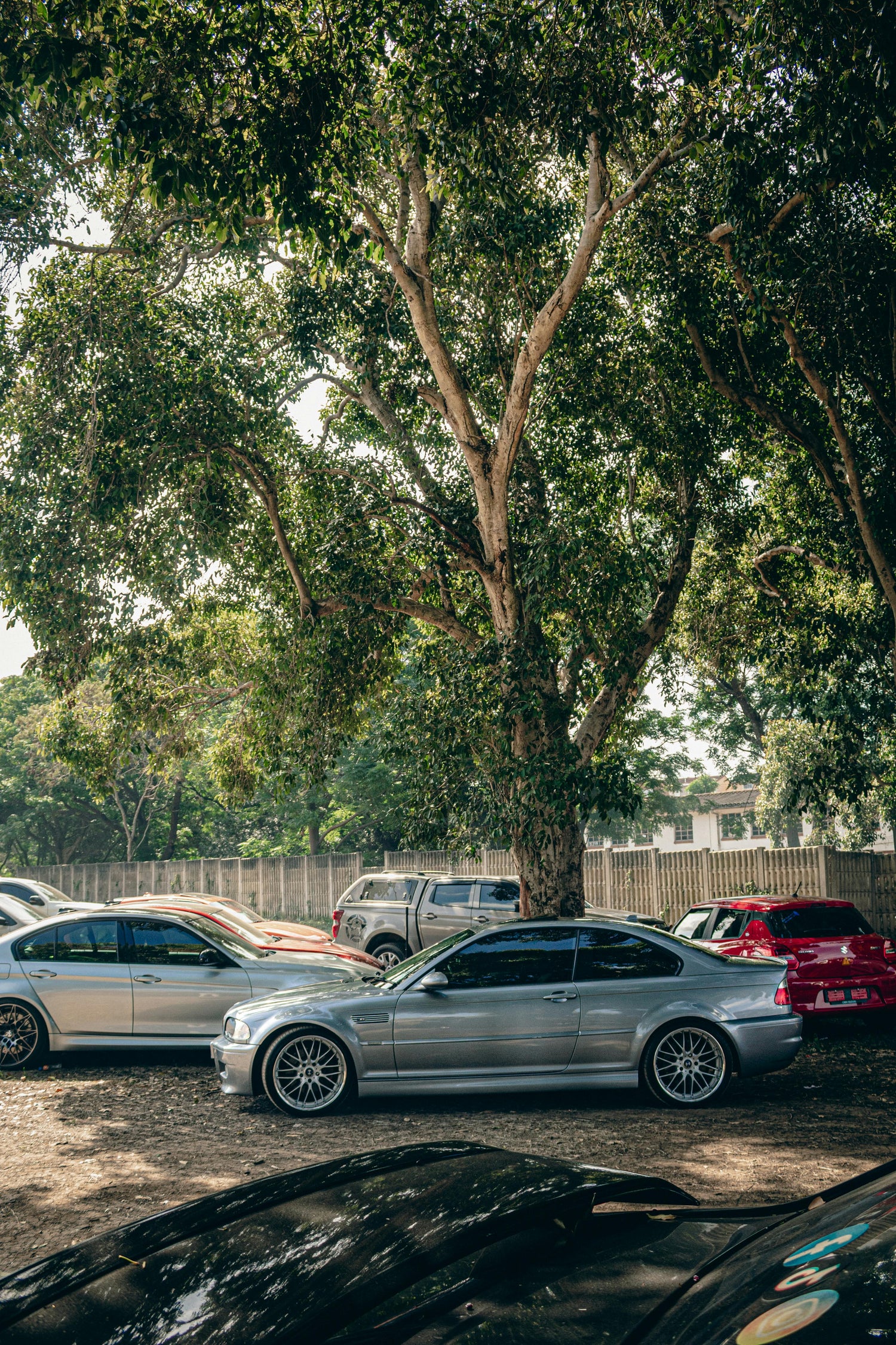 Ultimate Guide to Using a Car Sun Shade for Maximum Comfort and Protection - SlyCart